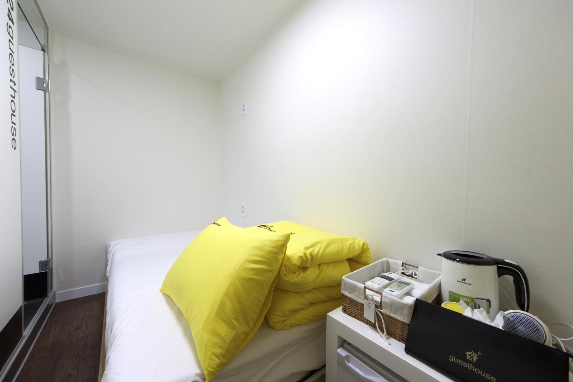 24 Guesthouse Myeongdong Town Séoul Chambre photo
